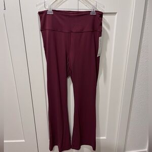 LULULEMON NWT AUTHENTIC GROOVE SUPER-HIGH-RISE NULU RED MERLOT FLARED PANT *REG